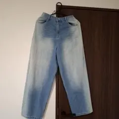 ライトブルーデニムワイドレッグパンツ