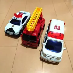 2026年最新】緊急車両 3台セットの人気アイテム - メルカリ