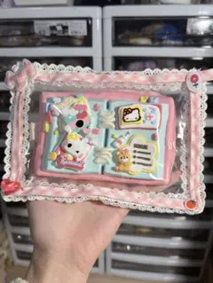 Item thumbnail for item 021ba27b-275b-4807-8dc7-5c0aed2d1f01