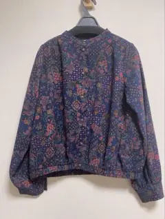 Ray Cassin ネイビー 花柄 長袖シャツ透け感なし