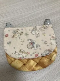 クリップつきですぐ使えます♪ウサギの移動ポケット　ハンカチティッシュケース布製