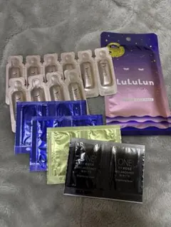 YunthホワイトニングエッセンスPVC＆ルルルンマスク＆ONE BY KOSE