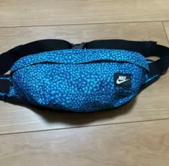 Nike ボディバッグ 青系模様