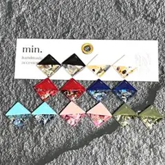 Item thumbnail for item 995c606d-569c-4ded-ab36-5e9c0744912b