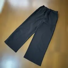 SHEIN ブラックストレートパンツ