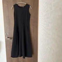 黒 美品ユニクロ　ウルトラストレッチエアリズム ワンピース xs