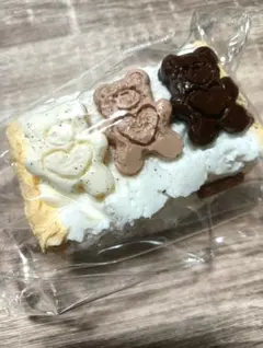 氷バター　3連くま　パン　海外スクイーズ　kikisquishy