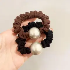 大人気　オシャレ　ヘアゴム　ヘアアクセサリー　大ぶり　パールシュシュ　単品