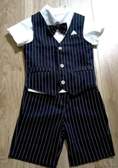男の子用　フォーマルスーツ 4点セット　ネイビー ストライプ柄　100cm