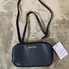 黒ベージュキャンパスショルダーバッグタグ付き未使用