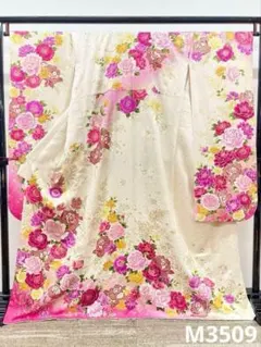 振袖 刺繍 金彩 銀通し 紋意匠 身丈170cm 撥水加工済 MO3432 - メルカリ