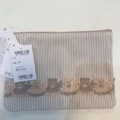 新品　近沢レース♥️くま♥️ポーチ　ブラウン