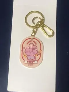 BT21 オリジナルアクリルキーホルダー【2つお選びください】