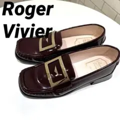 【美品】ロジェヴィヴィエ　Roger Vivier ローファーのサムネイル