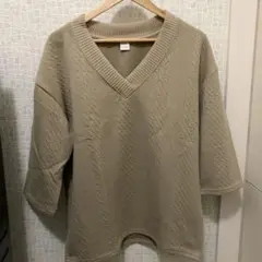 Vネック ニット ベージュ Mサイズ