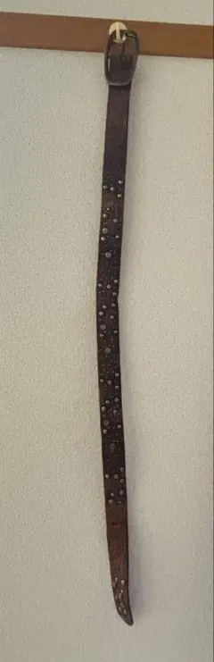 スタッズベルト