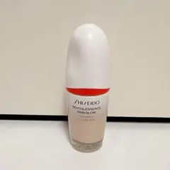 SHISEIDO Revitalessence Skin Glow 220