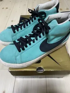 NIKE ナイキ BLAZER SB ブレーザー　ティファニー NIKE - NIKE BLAZER SB TIFFANY ナイキ ブレザー ティファニーの