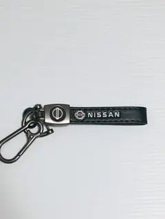 【新品未使用】日産 NISSAN 高級 レザーキーホルダー 本革 艶消しブラック