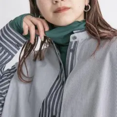 KBFハイネックスリットカットソー ダークグリーン