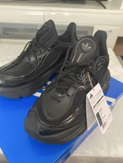 ほぼ未使用　adidas アディダス オズヴィーナス　27cm ブラックのサムネイル