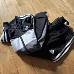 adidas ジャージ 黒 グレー 140