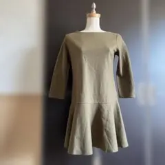 トゥモローランド　カーキ色 長袖 フィット&フレアワンピース