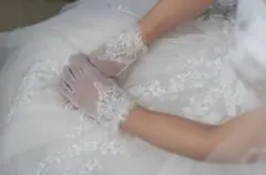 ウェディンググローブ ホワイト レース装飾　結婚式