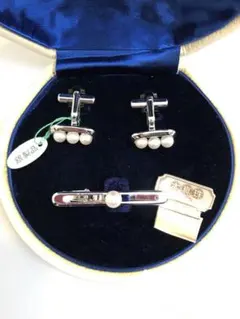 パール付き銀製カフスボタンとネクタイピンセット　I.2149