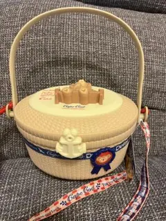 Item thumbnail for item b3461a36-0aec-4120-bf47-351955cf5fe6