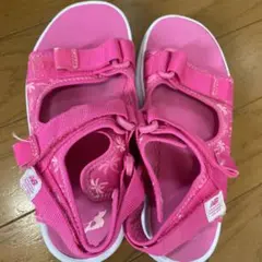 New Balance キッズサンダル ピンク　19センチ