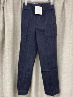 【未使用】メゾンドドルチェ　ストレートデニムパンツ　Sサイズ