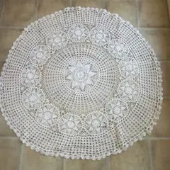 手編み　テーブルクロス　白　円形　美品❤️