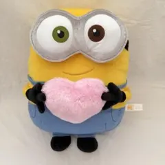 ミニオン メイド ボブ メガジャンボハートぬいぐるみのサムネイル
