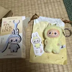 ラブブ イニシャル f