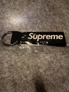supreme キーホルダー