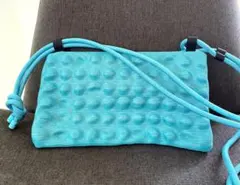 新品タグなし☆プリーツプリーズ☆ボックスショルダーバック ISSEY MIYAKE pleats please（ショルダーバッグ・メッセンジャーバッグ