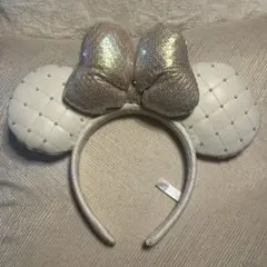 Item thumbnail for item bac621a2-ab80-4497-9289-175fc5d17277