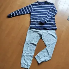 UNIQLO ユニクロ★ストライプ柄 パジャマセット ★140サイズ