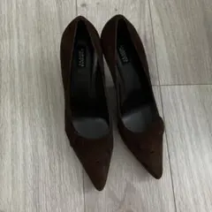 クラシックタンジェント　パンプスのサムネイル