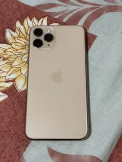 Apple iPhone 11 Pro maxゴールド 本体 週末セール - メルカリ