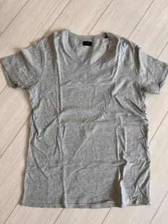 【未使用品】DIESEL グレー Vネック Tシャツ