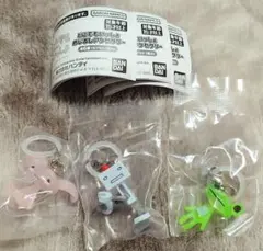 ガチャ　どこでもいっしょ　めじるしアクセサリー　3種セット