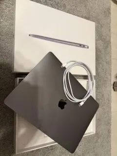 美品 M1 Apple MacBook Air スペースグレー 本体 ケーブル