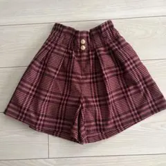 赤と黒のチェック ハーフパンツ