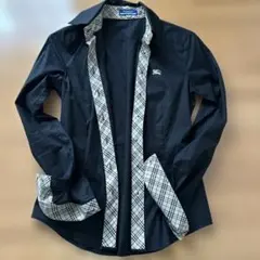 Burberry ブルーレーベル　黒　長袖シャツ　襟付き　ノバチェック