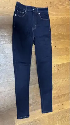 Item thumbnail for item 69070733-3f66-447d-8d2d-a3fc0fc5b01f