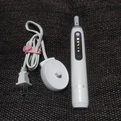 ジャンク品 BRAUN Oral-B iO9 電動歯ブラシ 本体 充電器 - メルカリ