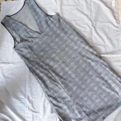 Vネックジャンパースカート　M