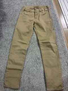 UNIQLO ロングパンツ 130cm ベージュ